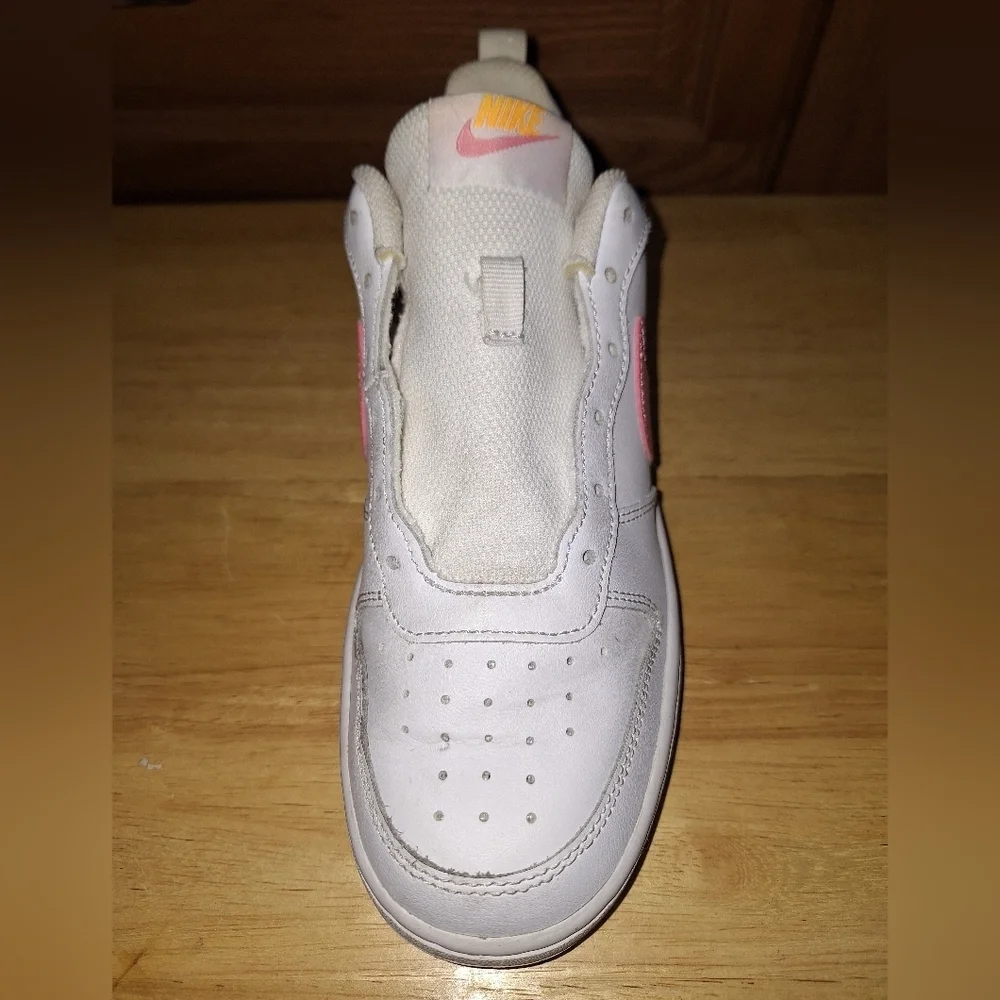 Nike Court Low Pink/white Kids Sneakers In A Youth Size 5. Unisex. EUC.